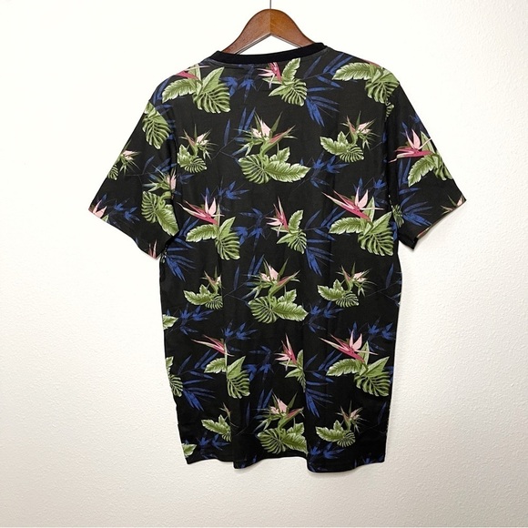 WXYZ men black tropical crewneck tshirt size XL NWT - Picture 6 of 9